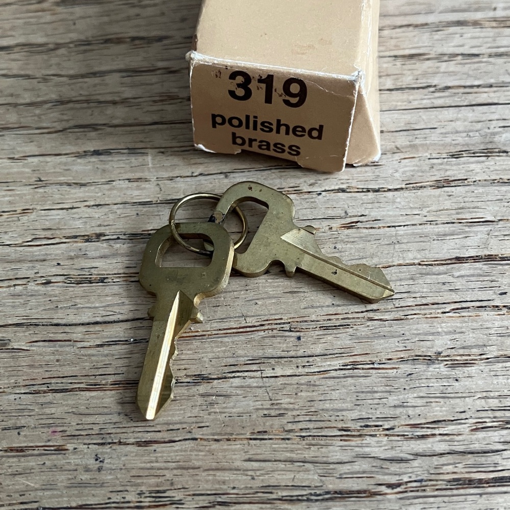 LV Polished Brass Keys (Pair) for Speedy Monogram